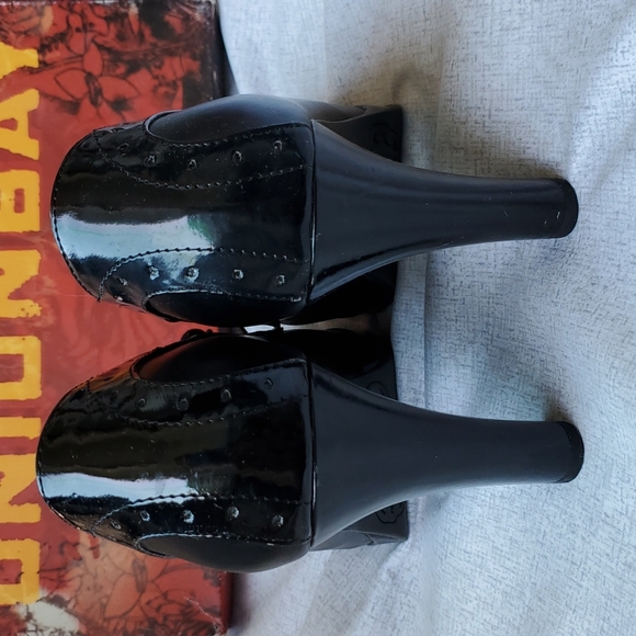 Cute Heels - Picture 7 of 8